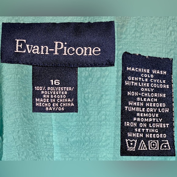 Evan-Picone Adjustable Sleeve Button Up, Mint |16 - Picture 16 of 16